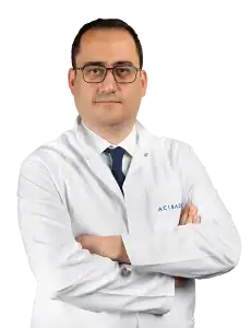 Dr. Enes Kanay