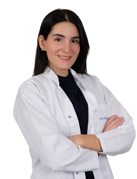 Dt. Alara Güler