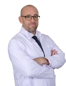 Dt. Tarcan Topçuoğlu